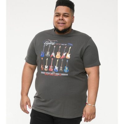 D555 JAIDEN LEGENDS GUITAR PRINT CREW NECK TEE SHIRT