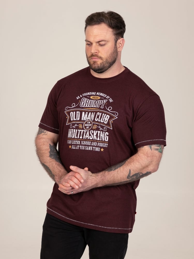 D555 BALDWIN Grumpy Old Man Club Print T-Shirt BURGUNDY