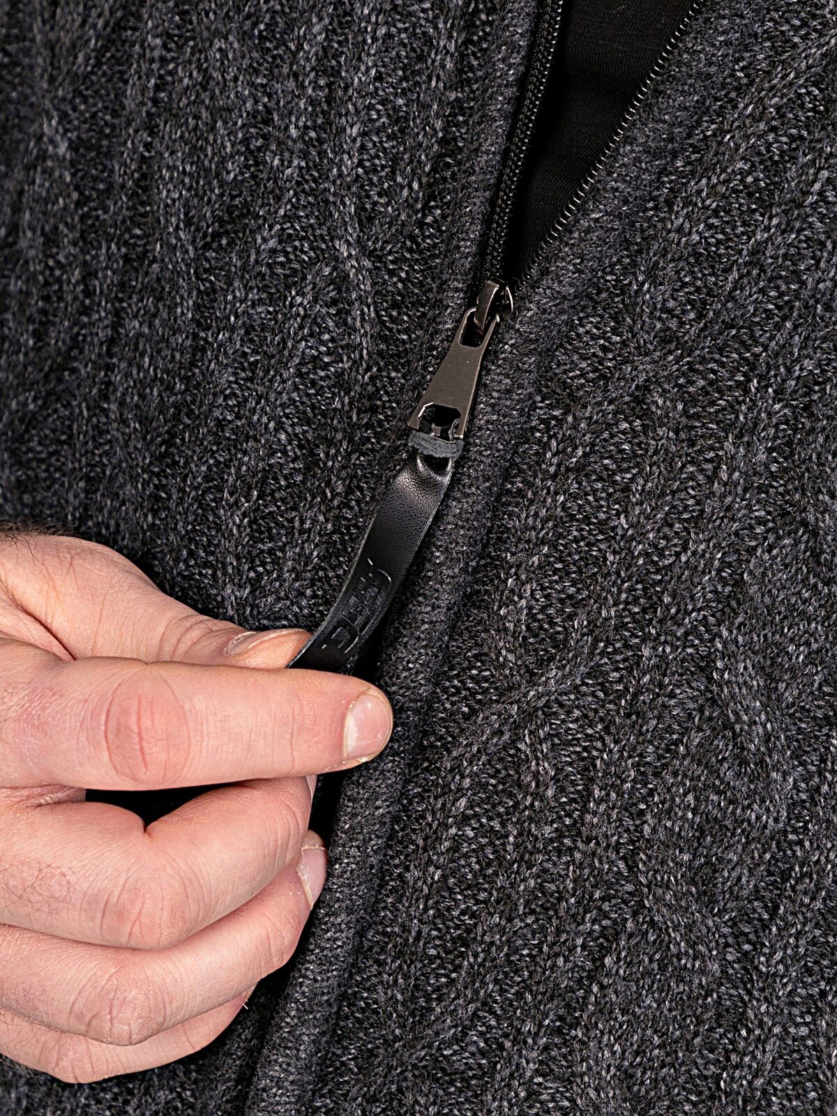 D555 Big Mens Cable Knitted Sweater With Full Zip and Bonded Check Lining EAMON CHARCOAL 802002