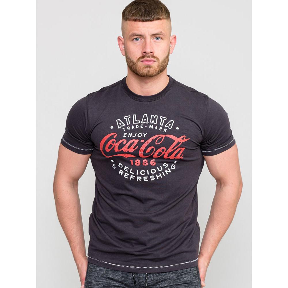 D555 LONGHAM OFFICIAL LICENSED COCA COLA PRINT T-SHIRT WASHED BLACK