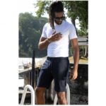 D555 CYRUS ELASTICATED WAIST FLEECE JOG CARGO SHORTS BLACK