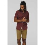 D555 DUNSTABLE SHORT SLEEVE MICRO ALL OVER PRINT SHIRT WITH HIDDEN BUTTON DOWN COLLAR BURGUNDY